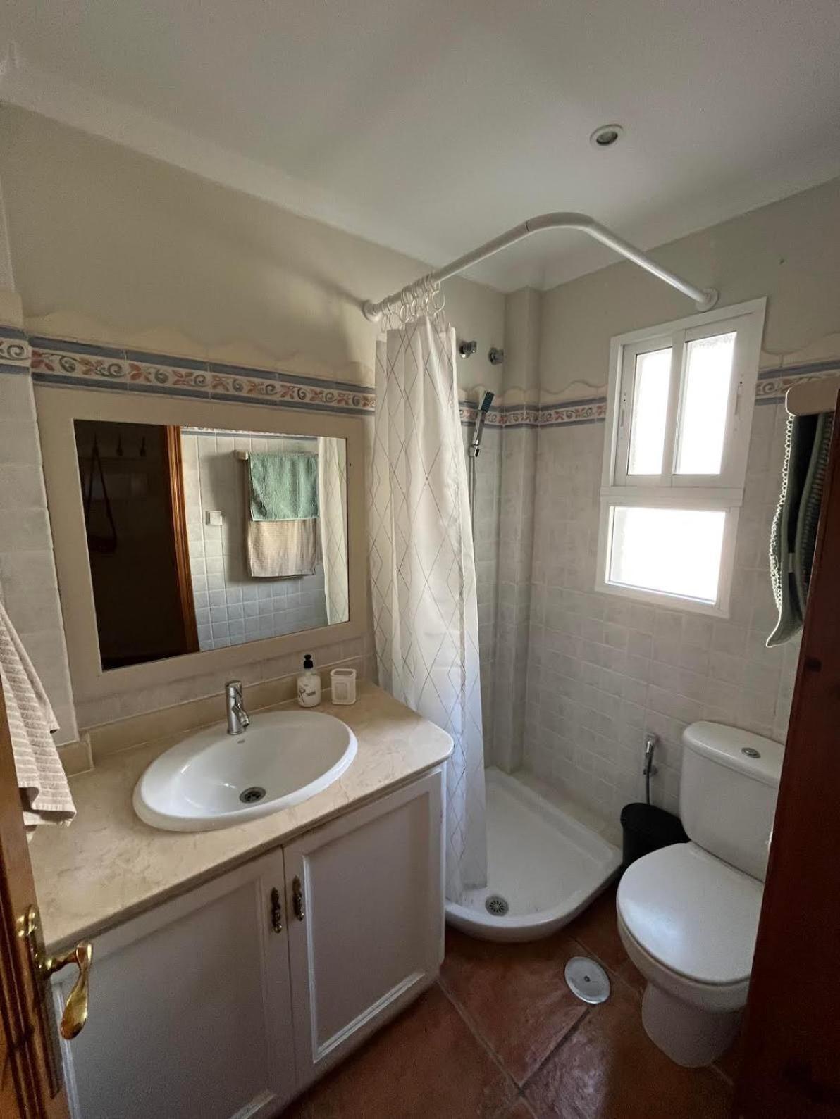 Family With Private Swimming Pool & Garden * Marbella